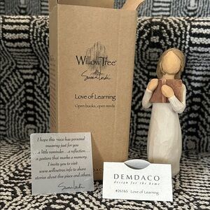 Willow Tree Love of Learning Figurine